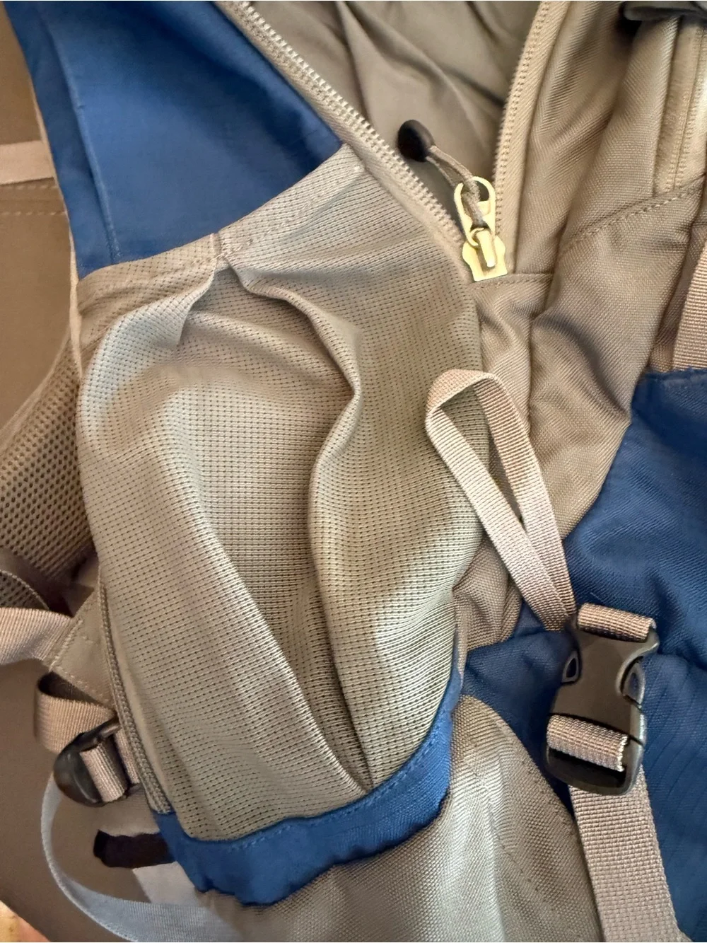 REi Lookout 40L Hiking Backpack Eco Sensitive Gray and Blue
